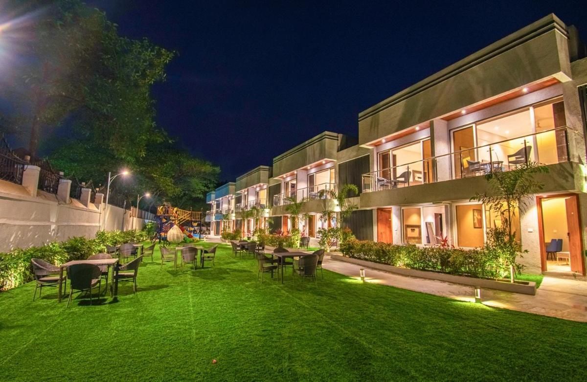 Meritas Aura Resort Lonavala Eksteriør bilde