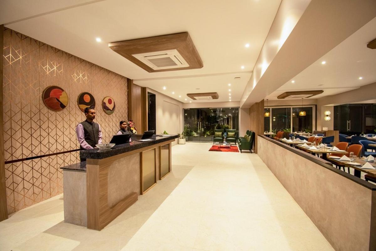 Meritas Aura Resort Lonavala Eksteriør bilde