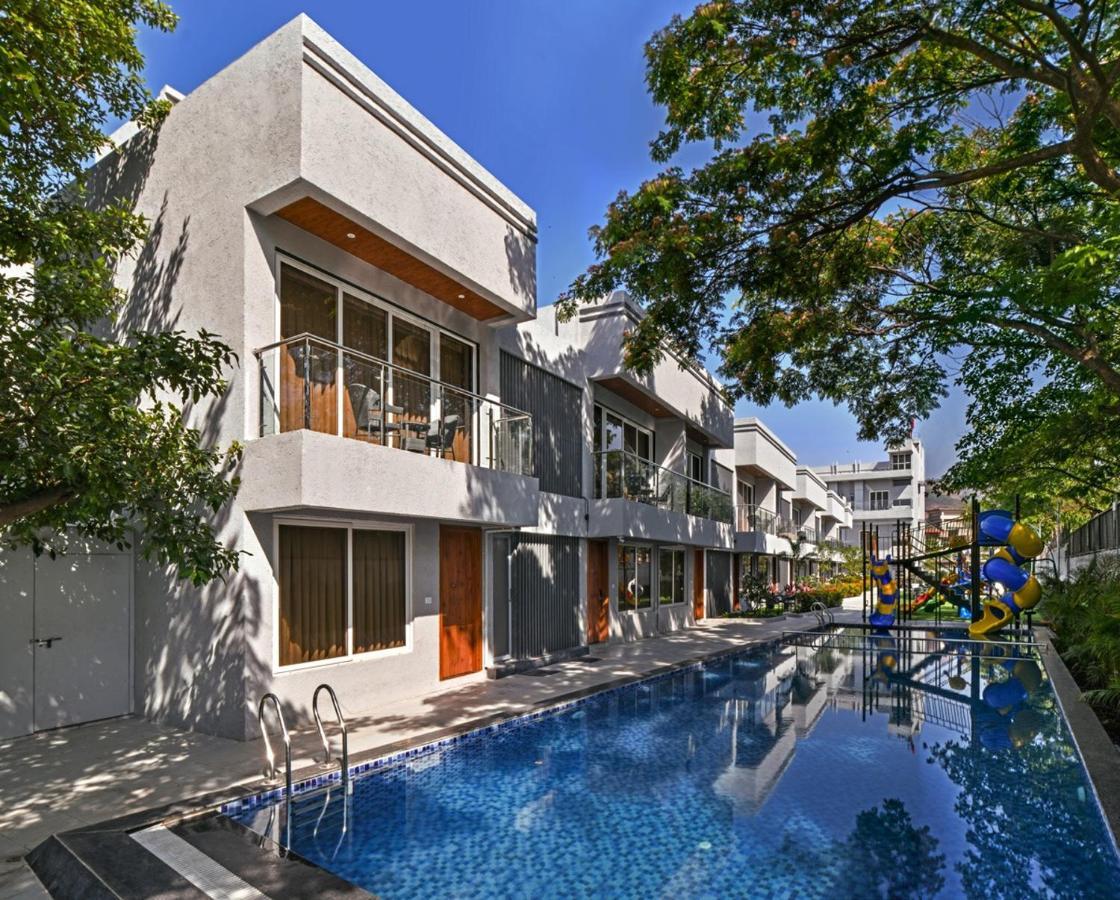 Meritas Aura Resort Lonavala Eksteriør bilde