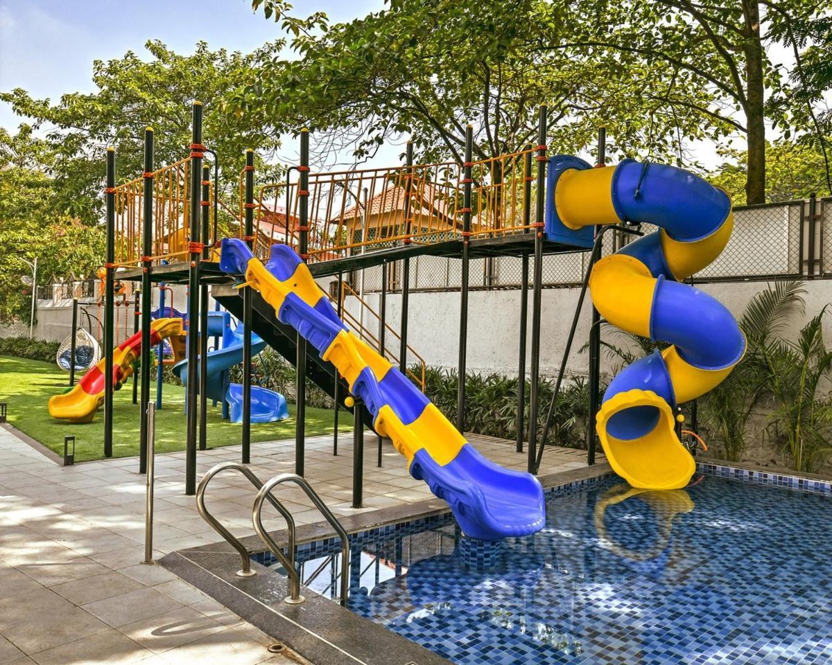 Meritas Aura Resort Lonavala Eksteriør bilde